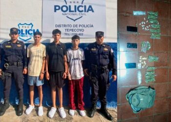 Capturan a tres sujetos con droga lista para la venta en La Libertad
