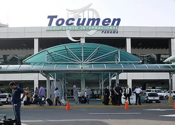 Incendio en restaurante de la Terminal 2 del Aeropuerto de Tocumen fue controlado sin víctimas