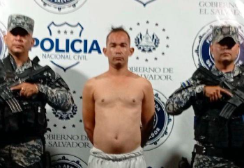 Capturan a hombre acusado de lanzar piedra a pasajeros de microbús en Ilopango