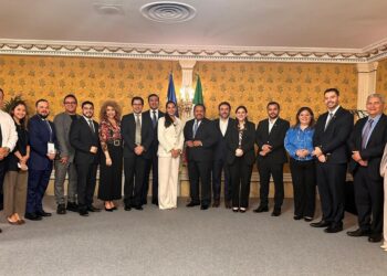 El Salvador fortalece relaciones comerciales y de inversión con Italia durante encuentro en Roma
