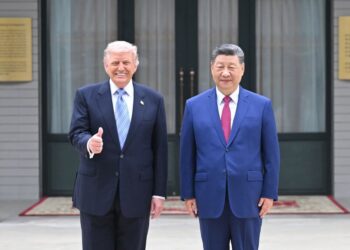 Trump afirma que Xi Jinping ofreció apoyo para mantener abierto el estrecho de Ormuz
