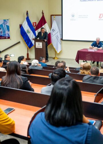 Gobierno amplía convenio con la UTEC para otorgar 1,400 becas universitarias en 2027