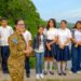 Gobierno de El Salvador entrega paquetes escolares a alumnos con doble nacionalidad en zona fronteriza
