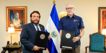 Gobierno impulsa nuevo modelo de desarrollo con convenio interinstitucional