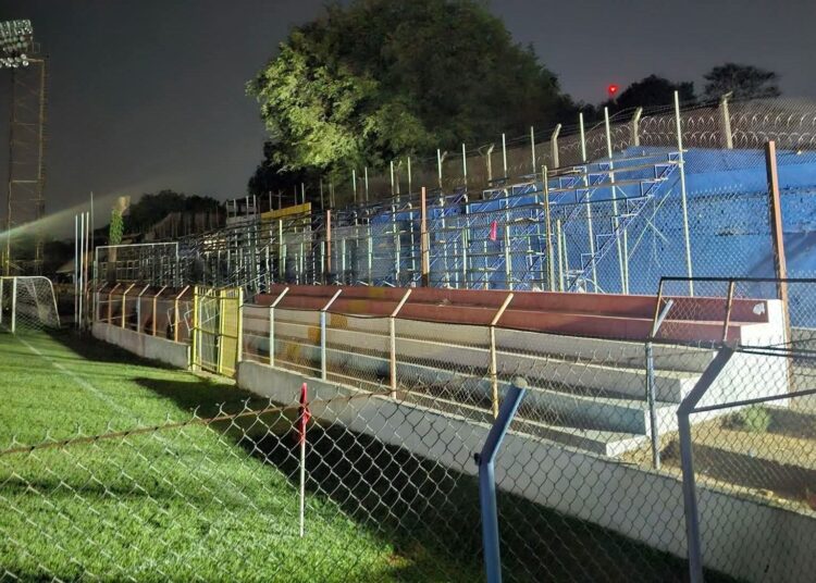 Preocupación por graderíos provisionales instalados en sector visitante del Estadio Sergio Torres