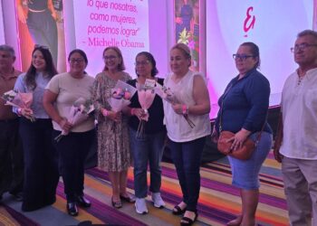 El SISTEMA FEDECRÉDITO reafirmando su apuesta por el éxito empresarial femenino con el Congreso Emprende Salvadoreña 2026