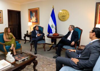 Vicepresidente Félix Ulloa y CERTAL impulsan cooperación para la transformación digital y formación tecnológica