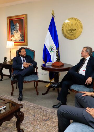 Vicepresidente Félix Ulloa y CERTAL impulsan cooperación para la transformación digital y formación tecnológica