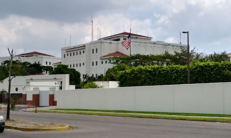 EE. UU. destaca a El Salvador como destino atractivo para inversiones