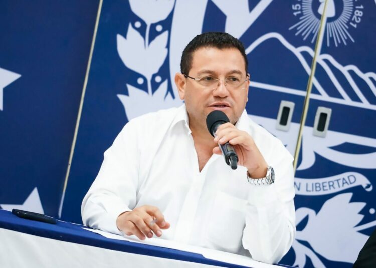 El Salvador podría salir de la Lista Corta de la OIT y fortalecer su atractivo para la inversión
