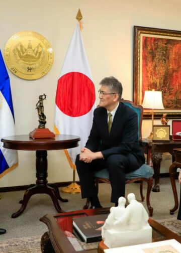 El Salvador y Japón avanzan en agenda bilateral