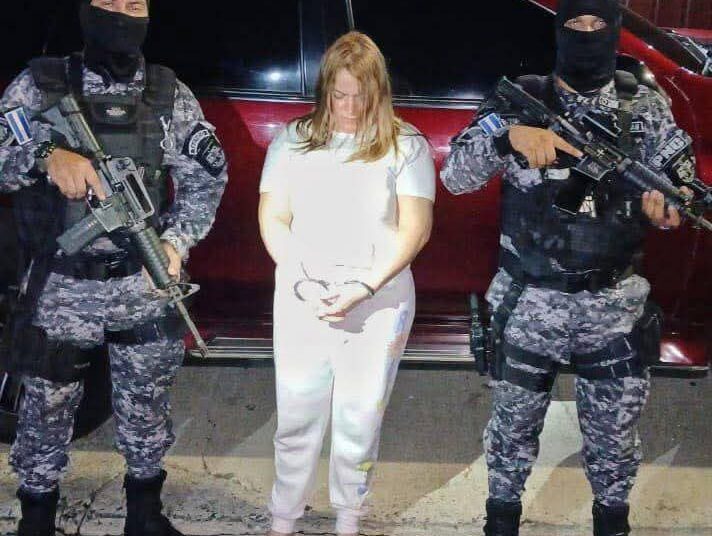 Operativo policial deja tres detenidos por tráfico ilícito de drogas en San Salvador