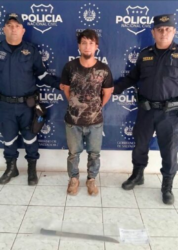 Capturan a sujeto que amenazó a trabajadores de cable en San Miguel