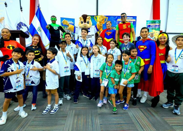 El Salvador reúne a jóvenes promesas del continente en campeonato panamericano de ajedrez