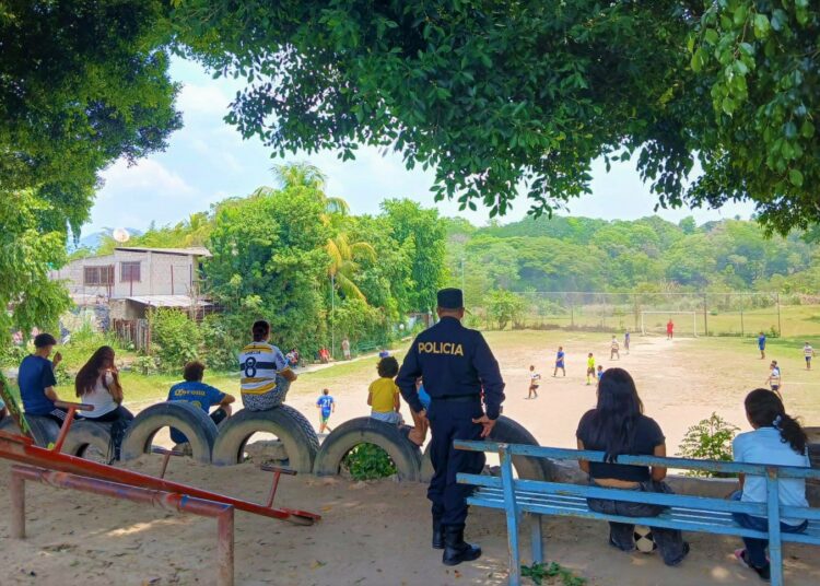 El Salvador continúa acumulando días sin homicidios y mantiene baja histórica de violencia