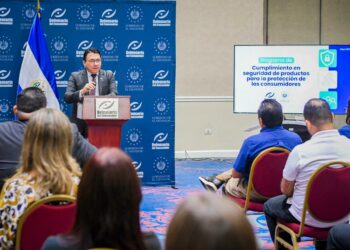 Defensoría lanza programa para reforzar la seguridad de productos y proteger a los consumidores