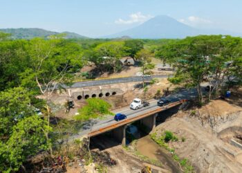 Nuevo puente El Rebalse mejorará el tránsito y reforzará la seguridad en la carretera Panamericana de San Miguel