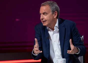 Investigación contra expresidente español revela hallazgo de joyas, dinero y documentos en caso Plus Ultra