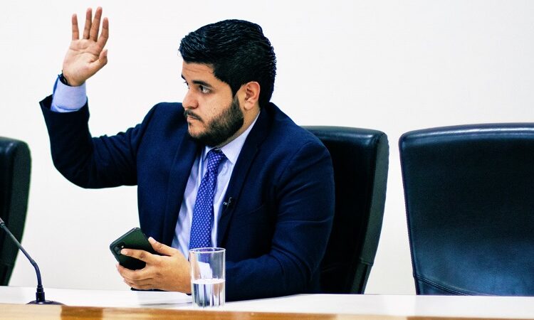 Corte Suprema de Justicia confirma condena contra Héctor Silva por calumnia y difamación