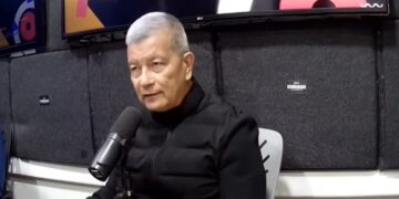 Manuel «El Chino» Flores cuestiona alcance de obras realizas por proyecto Dos Escuelas X Día