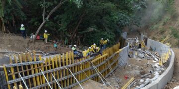 Pavimentación de carretera hacia San Agustín busca mejorar el acceso y dinamizar la economía local