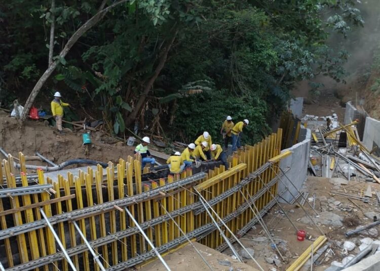 Pavimentación de carretera hacia San Agustín busca mejorar el acceso y dinamizar la economía local