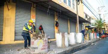 Municipalidad intensifica limpieza en el Centro Histórico tras retiro de puestos de ventas