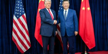 Trump y Xi Jinping buscan aliviar tensiones entre Estados Unidos y China durante cumbre en Pekín