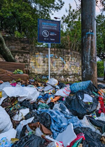 Clausuran botadero de basura en colonia de San Salvador