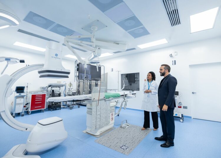 “No tenemos nada que envidiarle a un hospital privado”: jefe de cirugía del nuevo Hospital Rosales