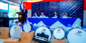 Embajada de China impulsa apoyo a jóvenes de La Libertad con importante donativo