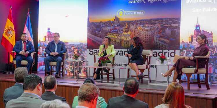 Abren nueva ruta aérea para estimular el turismo desde Europa
