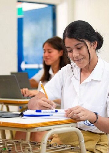 Refuerzan programa educativo que amplía oportunidades de aprendizaje e inclusión