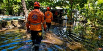 Tormenta Tropical Cristina deja 15 derrumbes y 111 viviendas inundadas en El Salvador