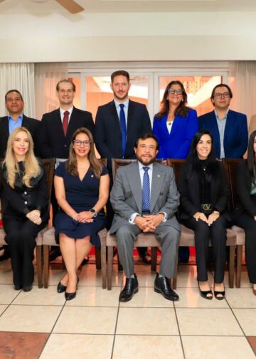 El Salvador en el foco de los inversionistas