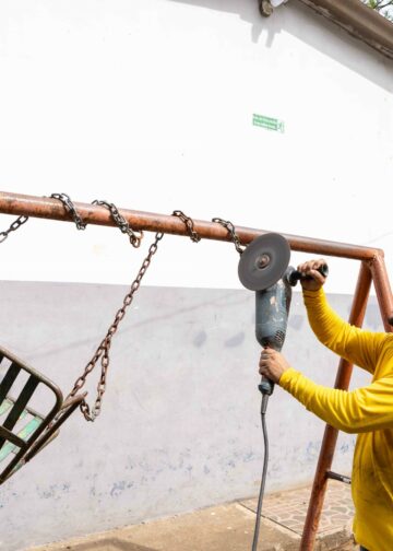 Reconstruyen el Centro Escolar Colonia Chaparrastique en San Miguel Centro