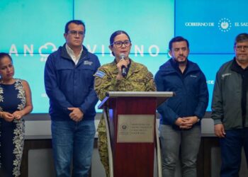 Educación activa apoyo para estudiantes que perdieron útiles o materiales por las lluvias