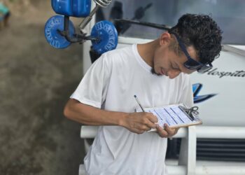 Denuncia en redes termina con multa para motorista de la ruta 4T