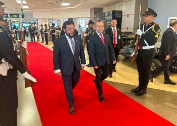 El Salvador reafirma su compromiso con la integración regional en cumbre celebrada en Panamá