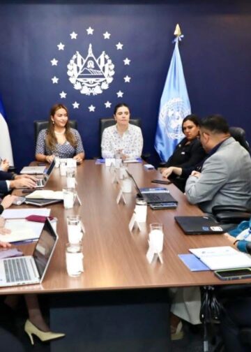 Fortalecen alianzas para apoyar a personas en movilidad humana