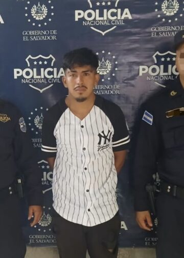 Capturan a joven en posesión de un arma ilegal