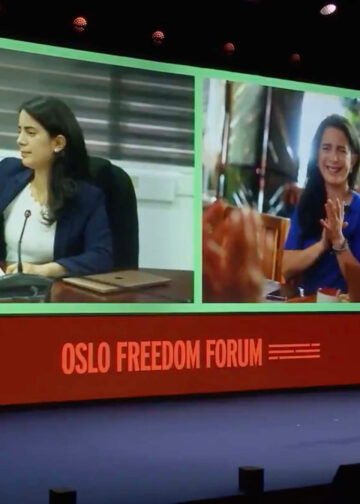 Analista califica de desafortunada la participación de Claudia Ortiz en Oslo