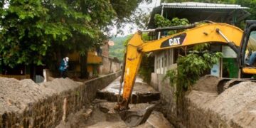Ejecutan obras de mitigación en cantón Dolores Apulo
