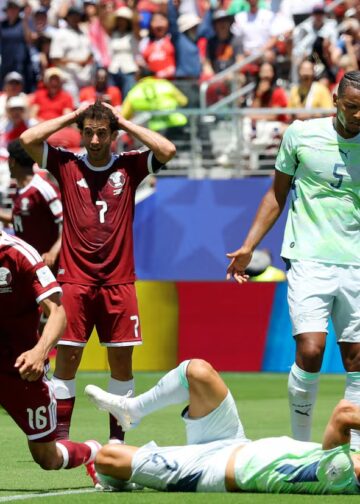Qatar rescata un empate agónico ante Suiza en el tiempo agregado