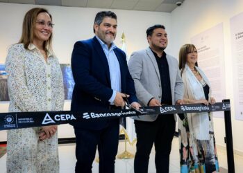 Aeropuerto Internacional recibe exposición “El Salvador Gate 503”