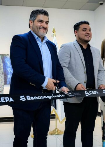 Aeropuerto Internacional recibe exposición “El Salvador Gate 503”