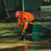Realizan limpieza preventiva de tragantes y cunetas ante las recientes lluvias en San Salvador