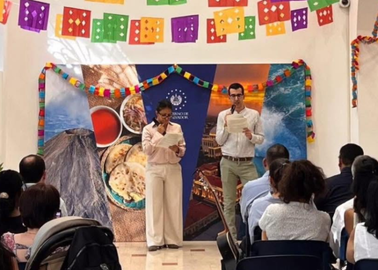 Viceministra Patricia Godínez destaca evento que fortaleció la identidad salvadoreña en Italia