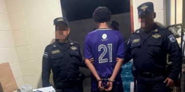 Joven de 14 años es sorprendido con abundante droga al interior de su vivienda