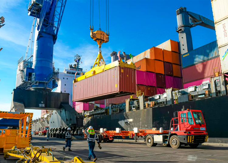 Naviera de talla mundial abrirá ruta directa hacia El Salvador